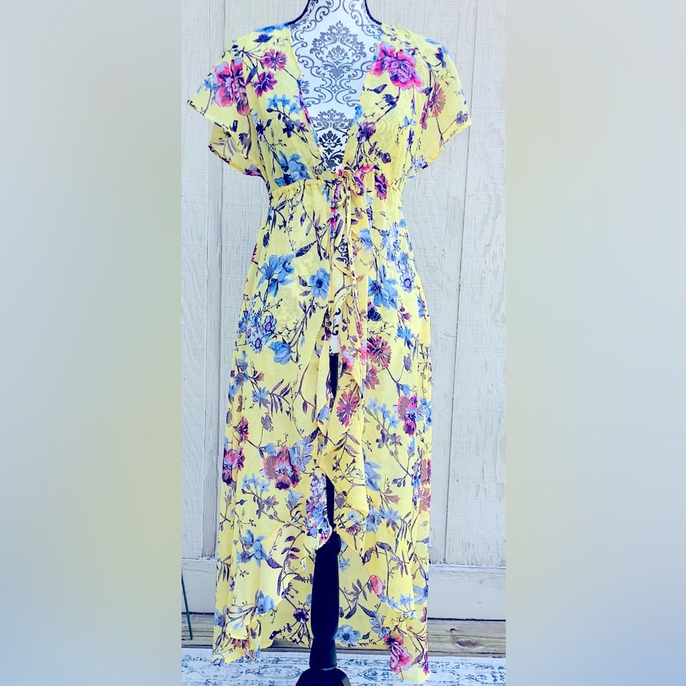 Yellow flowered dress with tie